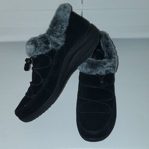aetrex | Chrissy Faux Fur Genuine Leather Non-Slip Shoes